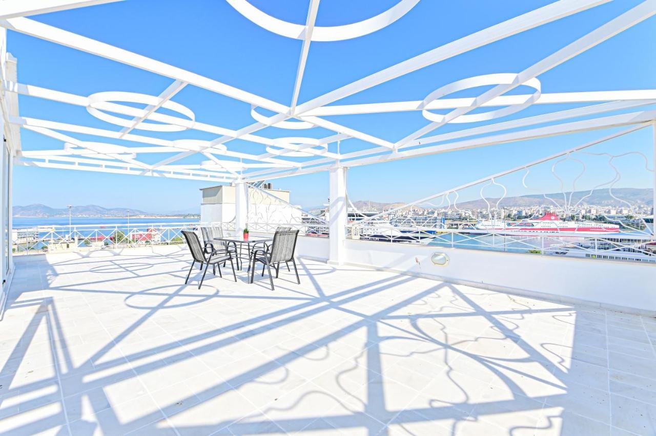 Charming Apartment With A Sea View Terrace Piraeus Exterior photo
